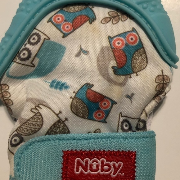 5/$10 Nuby owl teether mitten - Picture 2 of 8